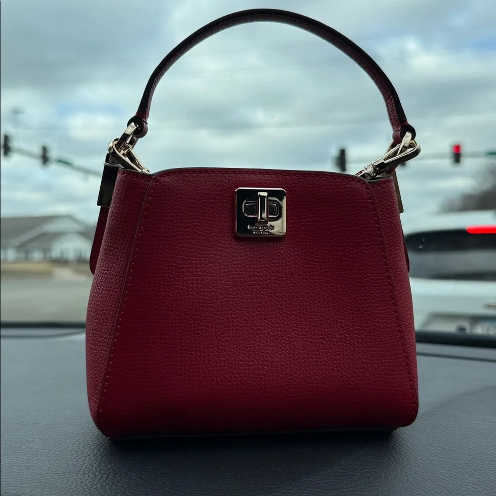 Kate Spade ♠️ Phoebe Mini Top Handle Crossbody Perfect Cherry; Like New! - Picture 8 of 8
